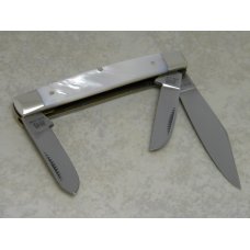 Bulldog Brand Germany Genuine Mother of Pearl "Double Dog Head" Etch Stockman Knife Bulldog Brand Germany Genuine Mother of Pearl "Double Dog Head" Etch Stockman Knife