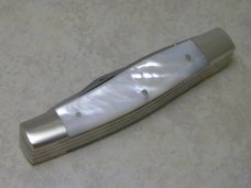 Fight'n Rooster Germany Celebrated Pearl "International Cutlery Club" 3 Blade Jack Knife c.1983 Fight'n Rooster Germany Celebrated Pearl "International Cutlery Club" 3 Blade Jack Knife c.1983