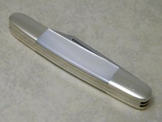 Fight'n Rooster Frank Buster Cutlery (Japan) Pearl 1980 NKCA Museum Founders Stockman Knife