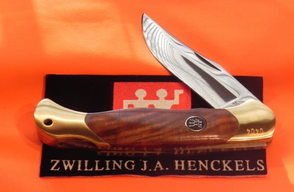 Vintage J A Henckels 4 & 1/4ish" Folding Hunter Knife w/ GunStock Walnut Handles - NOS in Orig Box