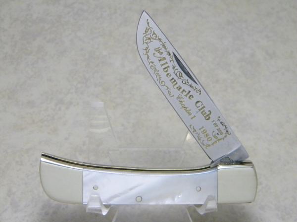 Fight'n Rooster Germany Pearl "The Albemarle Club Chapter 1" Sodbuster Knife c.1980 Fight'n Rooster Germany Pearl "The Albemarle Club Chapter 1" Sodbuster Knife c.1980