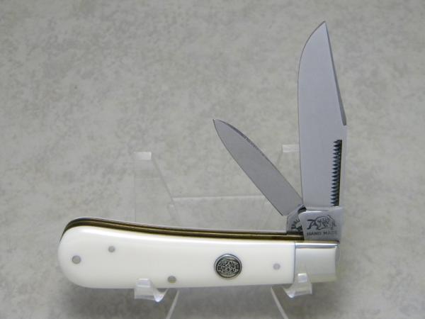 Bulldog Brand Germany Imitation Ivory 1985 English Steel Jack Knife - 2nd Generation Bulldog Brand Germany Imitation Ivory 1985 English Steel Jack Knife - 2nd Generation