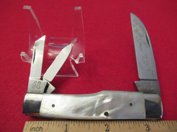 Fight'n Rooster Frank Buster Reverse Pearl Gunstock 