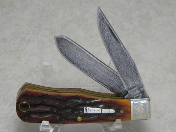 Remington UMC USA 1998 Bone R1173-D Damascus Baby Silver Bullet Knife Remington UMC USA 1998 Bone R1173-D Damascus Baby Silver Bullet Knife