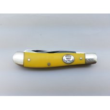 Moore Maker 3200B Yellow Delrin Handles Traditional High Carbon Blades Trapper Made In USA Moore Maker 3200B Yellow Delrin Handles Traditional High Carbon Blades Trapper Made In USA