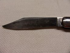 SCHRADE WALDEN AUTOMATIC/SWITCHBLADE- IMITATION JIGGED BONE HANDLES c. 1946-50's
