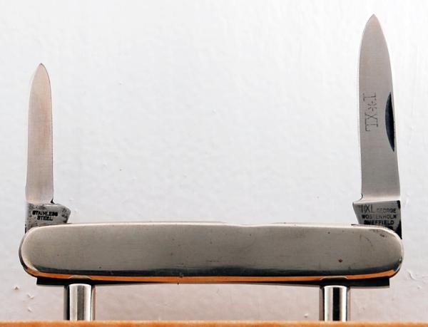 IXL George Wostenholm 2-Blade 3" Long Pen In Excellent Condition With Stainless Steel Covers (941) IXL George Wostenholm 2-Blade 3" Long Pen In Excellent Condition With Stainless Steel Covers (941)