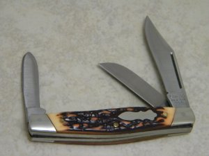 Camillus New York USA Imitation Stag 883 "Double Shield" Stockman Knife
