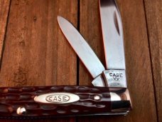 Case XX Pre 1970 Model 6244 ,Brown Jigged Bone w/ Nickle Silver Bolsters, Liners and Pins, Mint. 