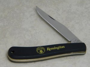 Remington UMC Ireland Stainless Black Linerlock Slimline Trapper Knife