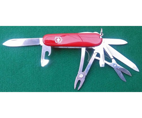 Victorinox troubleshooter hot sale