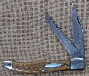 Folding Hunter (name gone - pretty sure it is a Western)