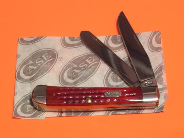 1997 Case xx 2 Blade 4 & 1/4" Trapper Knife –MDL# 6254 SS with Pocket Worn Red Bone Handles - NOS 1997 Case xx 2 Blade 4 & 1/4" Trapper Knife –MDL# 6254 SS with Pocket Worn Red Bone Handles - NOS