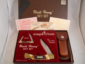 Schrade Uncle Henry SGS-4 Gift Set USA  Mint Untouched