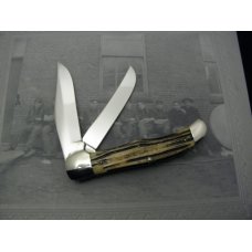 Queen Cutlery Co. #39 Two Blade Folding Hunter in Winterbottom Bone Queen Cutlery Co. #39 Two Blade Folding Hunter in Winterbottom Bone