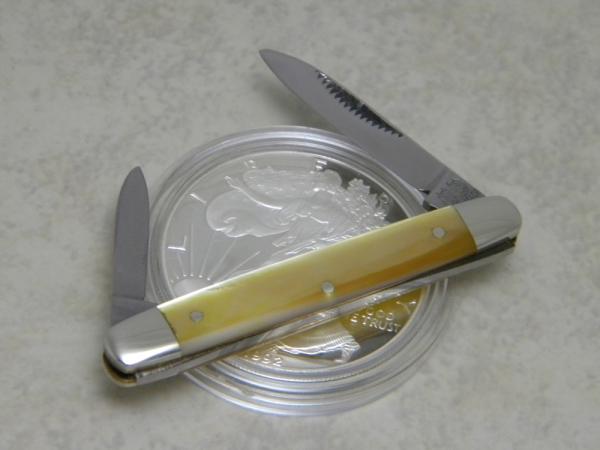 Bulldog Brand Germany Genuine Gold Lip Pearl Miniature Pen Knife Bulldog Brand Germany Genuine Gold Lip Pearl Miniature Pen Knife