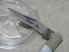 Frost Cutlery Japan Pearl "Little Tex" Miniature Texas Toothpick Knife Frost Cutlery Japan Pearl "Little Tex" Miniature Texas Toothpick Knife