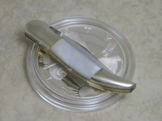 Frost Cutlery Japan Pearl "Little Tex" Miniature Texas Toothpick Knife Frost Cutlery Japan Pearl "Little Tex" Miniature Texas Toothpick Knife
