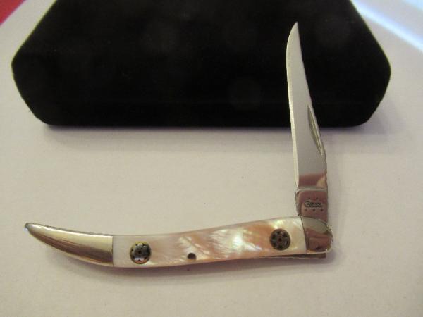 Case XX Pink Pearl Tiny Texas Toothpick Pattern# 810096 SS Case XX Pink Pearl Tiny Texas Toothpick Pattern# 810096 SS