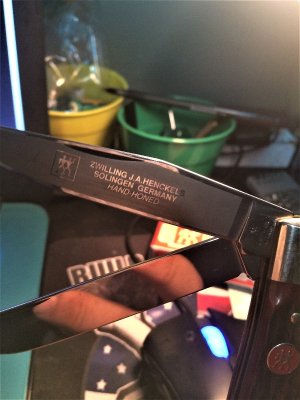 J.A.Henckels Zwilling RedBone Trapper ( Etched)