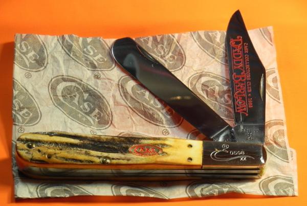Case xx 1988 Collectors Club Daddy Barlow Knife w/ Fantastic Stag & CCC Shield & Red Blade Etch -NOS Case xx 1988 Collectors Club Daddy Barlow Knife w/ Fantastic Stag & CCC Shield & Red Blade Etch -NOS
