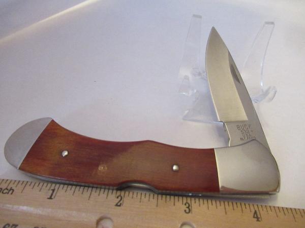 Buck Rosewood Mid lock Pattern 532 Buck Rosewood Mid lock Pattern 532