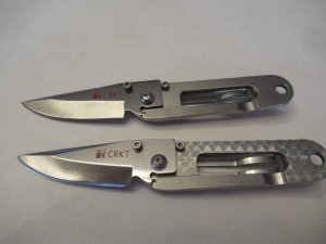  Columbia River Ed Halligan Kiss Knife  Pat. Pend Japan  Model 5600