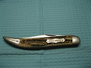 KENT  N.Y. CITY FISH-KNIFE WITH HOOK REMOVER