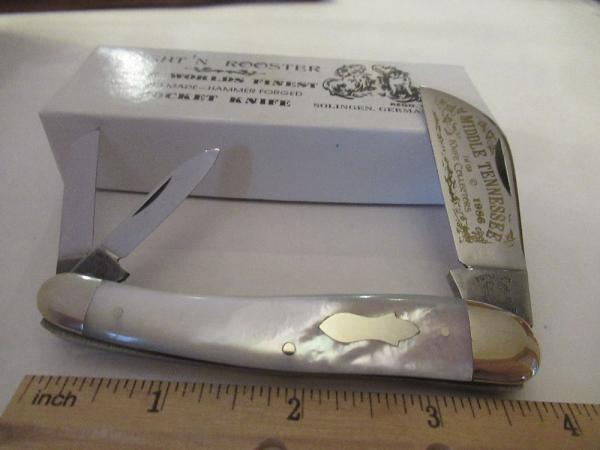 Fight'N Rooster Pearl Dogleg Whittler Fight'N Rooster Pearl Dogleg Whittler
