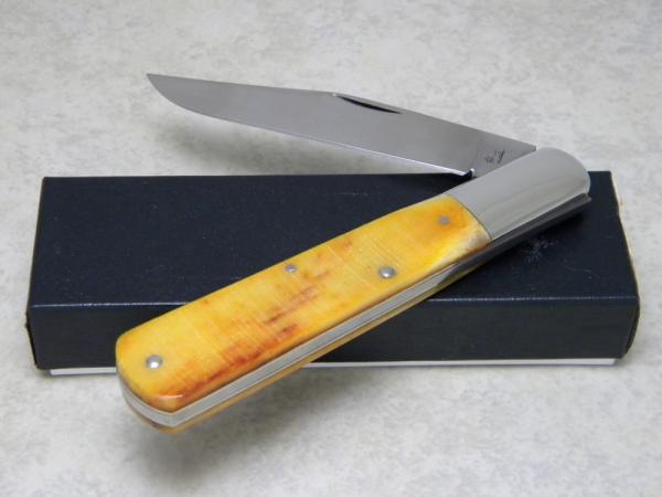 Queen Dan Burke QN9868 Saw Cut Bone Large Daddy Barlow Knife in Box Queen Dan Burke QN9868 Saw Cut Bone Large Daddy Barlow Knife in Box