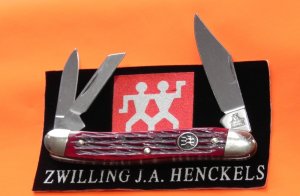 Zwilling  J A Henckels 3 Blade Whittler pocket knife w/ Natural Red Bone Handles - NOS -NM