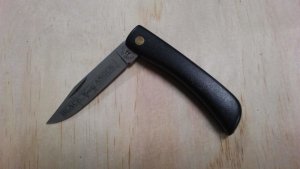 Kissing Crane “Black Angus” Pocket Knife