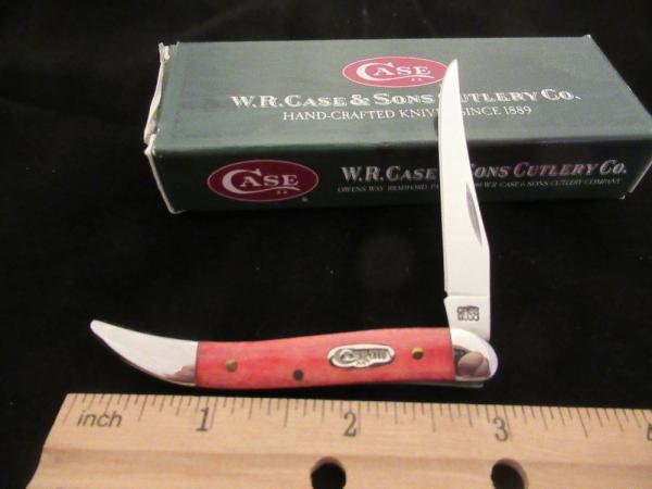Case XX Smooth Red Bone 2000 Case Shield Tiny Texas ToothPick Pattern # 610096 SSMSM