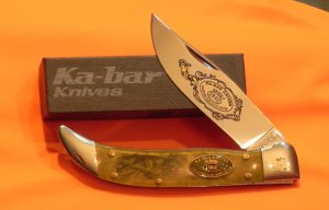 Vintage 1990 Ka-Bar Collectors Club Grizzly Model Knife w/ Bear and Hunter Scene Art Handles - M/NM