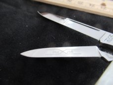 Schatt & Morgan Pearl Doctors Knife Pattern # 052266 Schatt & Morgan Pearl Doctors Knife Pattern # 052266