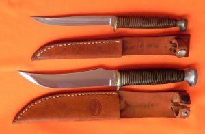Vintage Ka-Bar 2 Fixed Blade Set Hunting Knives w/ Stacked Handles + Original Sheaths. - NOS & M/NM
