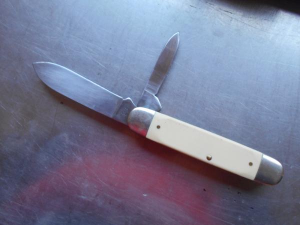 Camillus #23 Large Jack White Comp Handles Camillus #23 Large Jack White Comp Handles