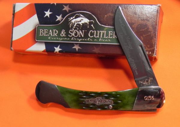 Bear & Son Special Build (#156) 1 Blade LockBack Knife w Green Jigged Bone Handles & Blade Etch -NOS Bear & Son Special Build (#156) 1 Blade LockBack Knife w Green Jigged Bone Handles & Blade Etch -NOS