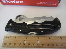 Spyderco SeatBelt Knife Model C79SBK 