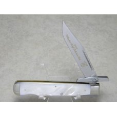 Schatt & Morgan Pearl 2001 Wolverine Knife Collectors Club Swing Guard Lockback Knife in Box Schatt & Morgan Pearl 2001 Wolverine Knife Collectors Club Swing Guard Lockback Knife in Box