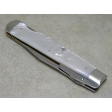 Schatt & Morgan Pearl 2001 Wolverine Knife Collectors Club Swing Guard Lockback Knife in Box Schatt & Morgan Pearl 2001 Wolverine Knife Collectors Club Swing Guard Lockback Knife in Box