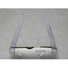 Queen City Titusville, PA "Queen Classic" Ivory Casein #27 Muskrat Knife in Box Queen City Titusville, PA "Queen Classic" Ivory Casein #27 Muskrat Knife in Box