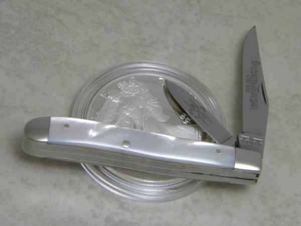 Schatt & Morgan Titusville, PA Series 9 Pearl 052117 Reversed Peanut Knife c.2004