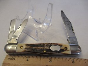 Queen Classic Stag Whittler 