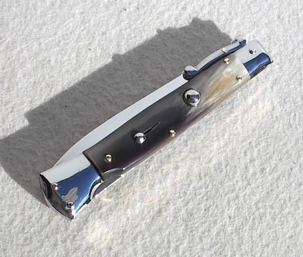 NEW OLD STOCK STILETTO ITALIAN 9" SWITCHBLADE GENUINE HORN SWING GUARD KNIFE