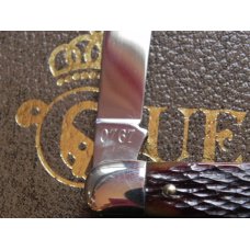 Vintage 1980 Queen Master Cutler Collection Whittler Pocket Knife w/ Beautiful Handles in Display Vintage 1980 Queen Master Cutler Collection Whittler Pocket Knife w/ Beautiful Handles in Display
