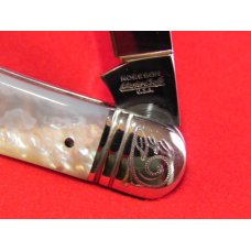 Robeson (Crown Jewel) Whittler w Flawless Mother Of Pearl Handles +Crown +Blue Stones +Gold Etching Robeson (Crown Jewel) Whittler w Flawless Mother Of Pearl Handles +Crown +Blue Stones +Gold Etching
