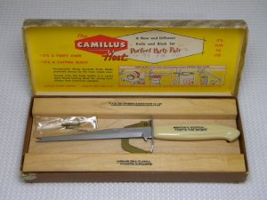 Camillus USA "The Camillus Host" Fixed Blade Party Knife and Cutting Block in Box - Martin's Scotch