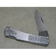 Case XX USA 225L Metal Engraved Lockback Knife NIB