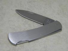 Case XX USA 225L Metal Lockback Knife NIB Case XX USA 225L Metal Lockback Knife NIB